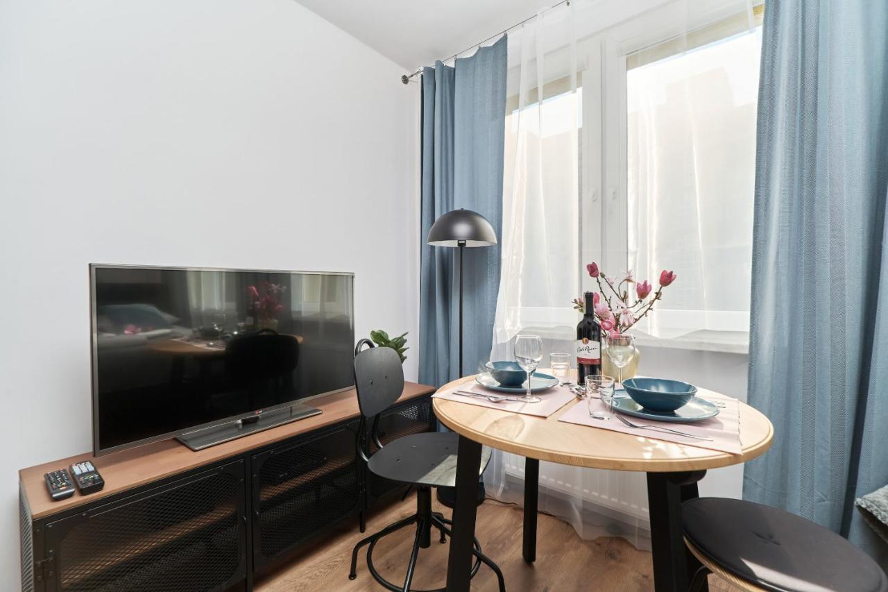 City Center Studio Apartment Wroclaw By Noclegi Renters المظهر الخارجي الصورة